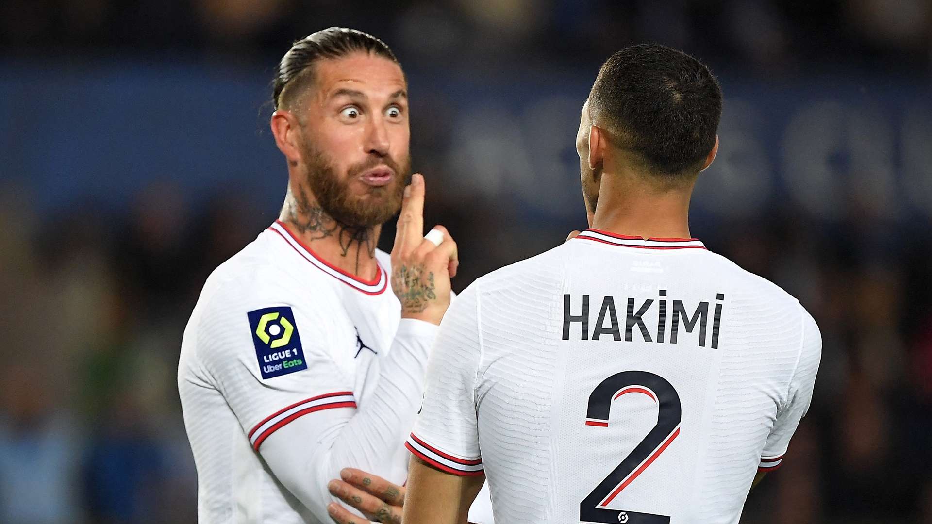 首场比赛的 首场比赛的